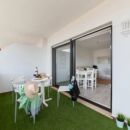 Lovelystay - White House Loft - Vau Apartmán